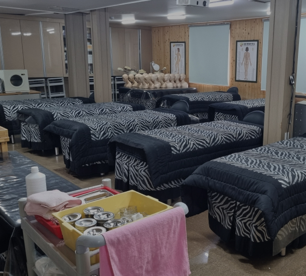 미용고 피부미용 실습실